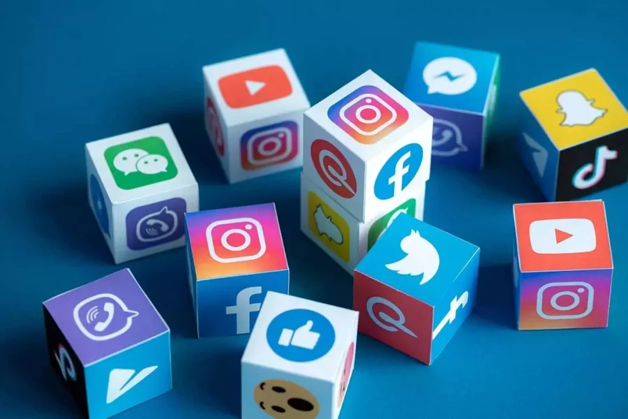 How Social Media Influences Modern Communication